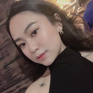 Meet your Posher, Tường